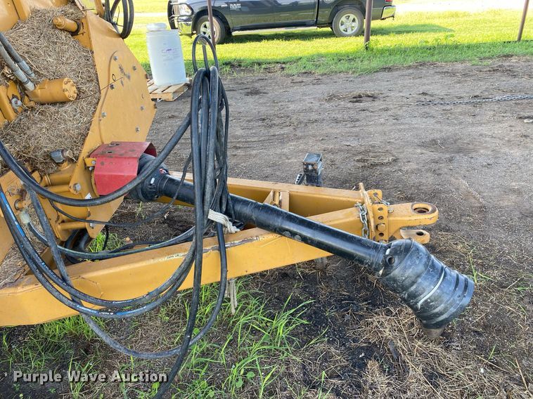 image for item DI7819 Duratech Haybuster 2665  bale processor