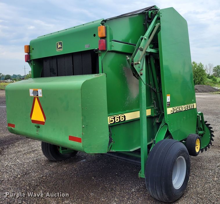 image for item DK1890 2000 John Deere 566  round baler