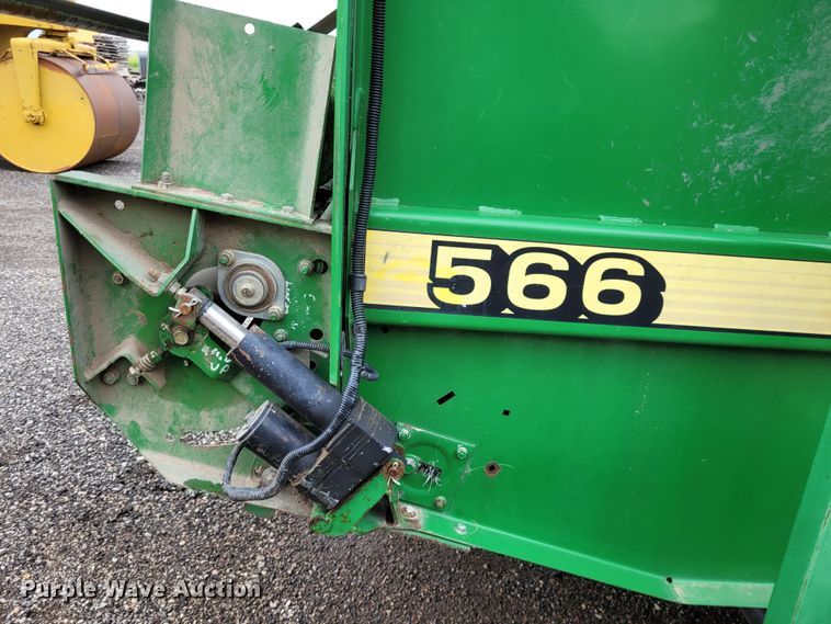 image for item DK1890 2000 John Deere 566  round baler