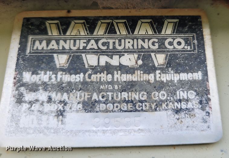 image for item DK1892 WW 39535  livestock squeeze chute