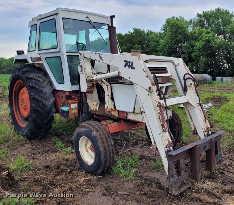image for item DK1893 Case 1690  tractor