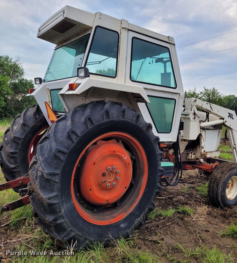 image for item DK1893 Case 1690  tractor