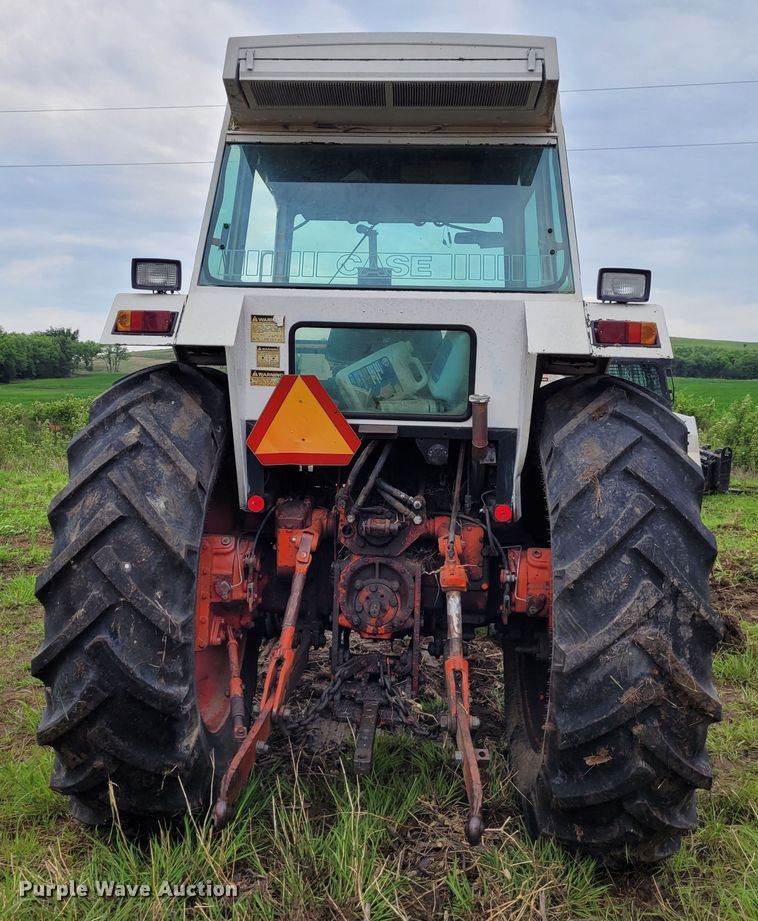 image for item DK1893 Case 1690  tractor