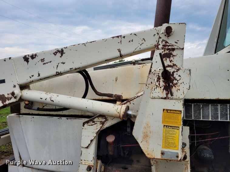 image for item DK1893 Case 1690  tractor