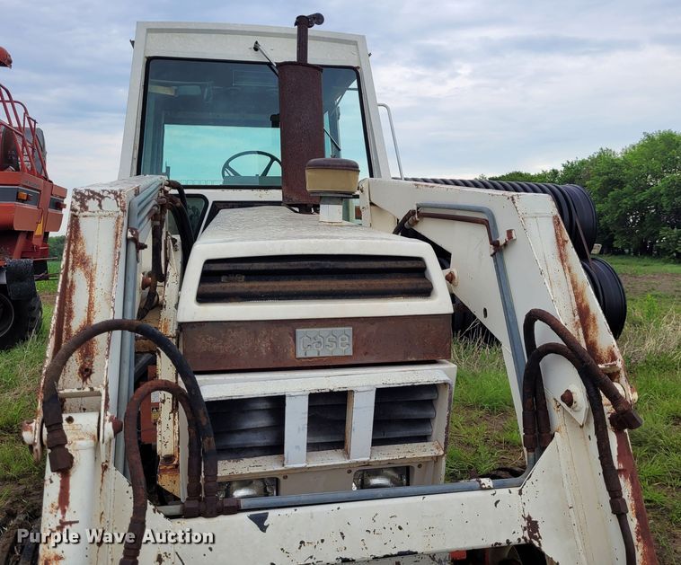 image for item DK1893 Case 1690  tractor