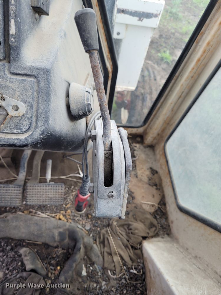 image for item DK1893 Case 1690  tractor