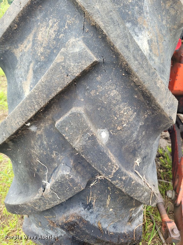 image for item DK1893 Case 1690  tractor