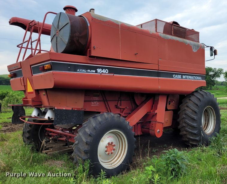 image for item DK1894 1989 Case IH 1640 Axial-Flow  RWA combine