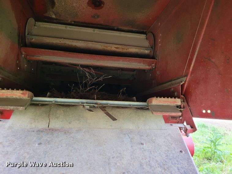 image for item DK1894 1989 Case IH 1640 Axial-Flow  RWA combine