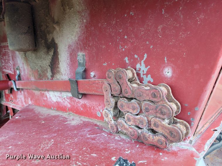 image for item DK1894 1989 Case IH 1640 Axial-Flow  RWA combine