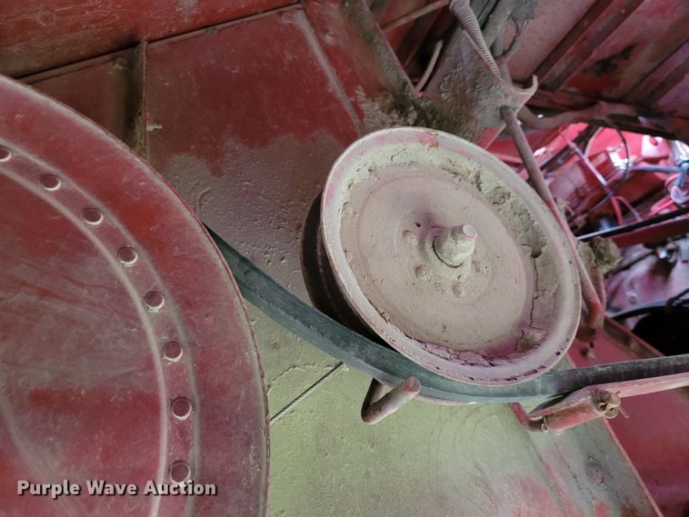 image for item DK1894 1989 Case IH 1640 Axial-Flow  RWA combine