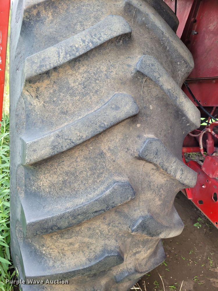 image for item DK1894 1989 Case IH 1640 Axial-Flow  RWA combine