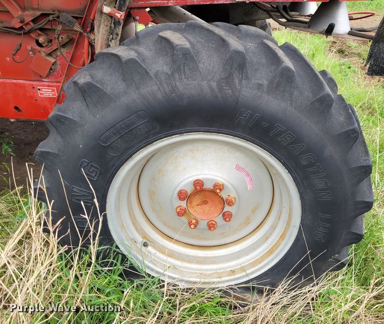 image for item DK1894 1989 Case IH 1640 Axial-Flow  RWA combine