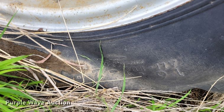 image for item DK1894 1989 Case IH 1640 Axial-Flow  RWA combine