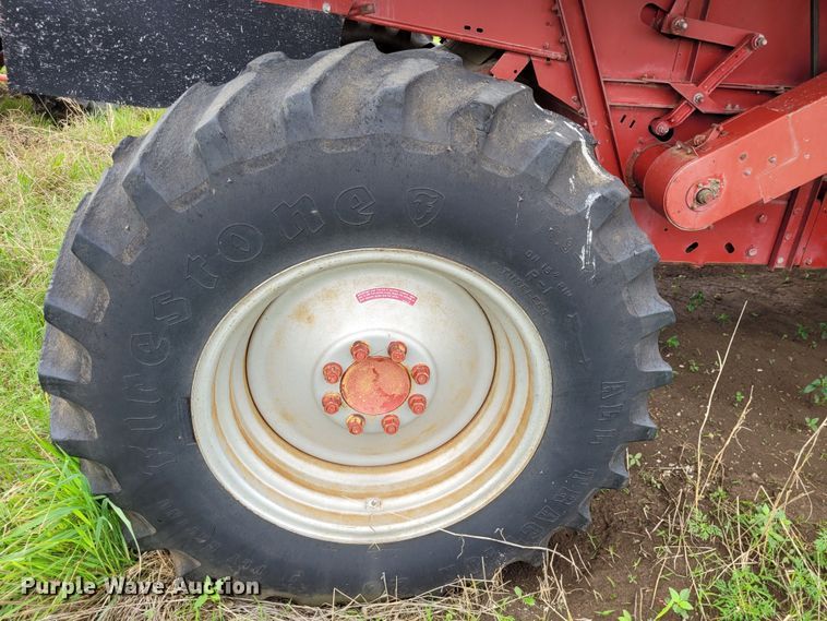 image for item DK1894 1989 Case IH 1640 Axial-Flow  RWA combine