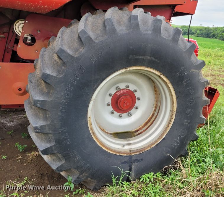 image for item DK1894 1989 Case IH 1640 Axial-Flow  RWA combine