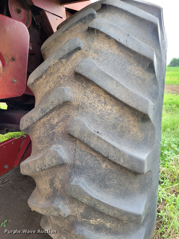 image for item DK1894 1989 Case IH 1640 Axial-Flow  RWA combine