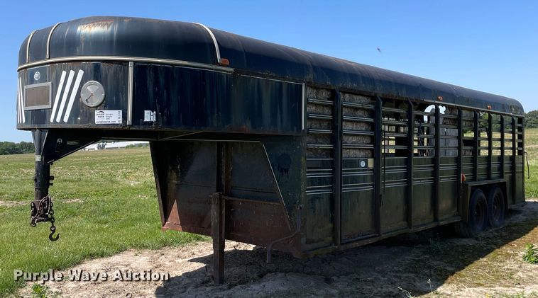 image for item DL3767 1990 Kiefer Built  livestock trailer