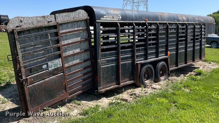 image for item DL3767 1990 Kiefer Built  livestock trailer