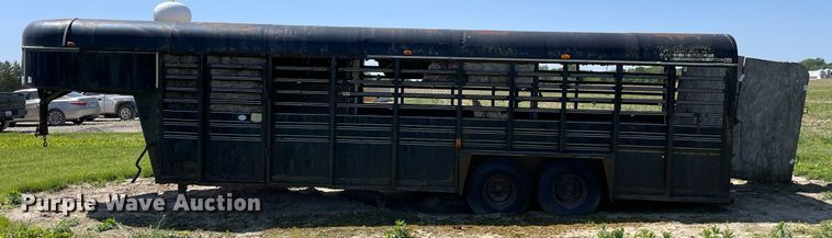 image for item DL3767 1990 Kiefer Built  livestock trailer