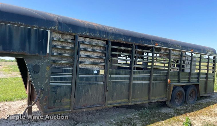 image for item DL3767 1990 Kiefer Built  livestock trailer