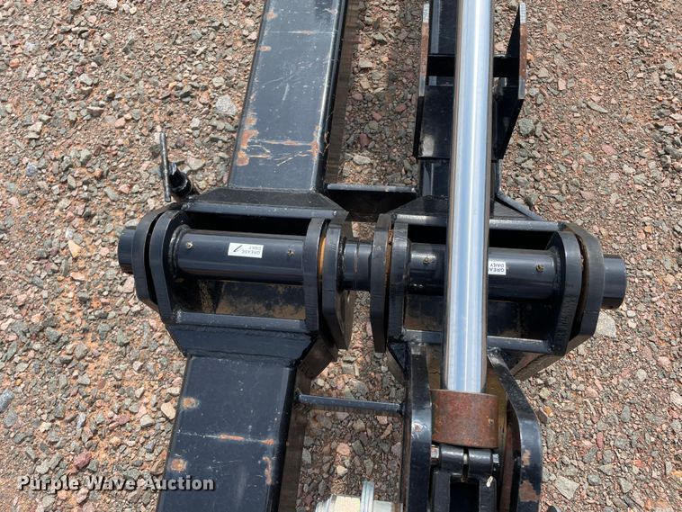 image for item DN3026 Moore-built  toolbar