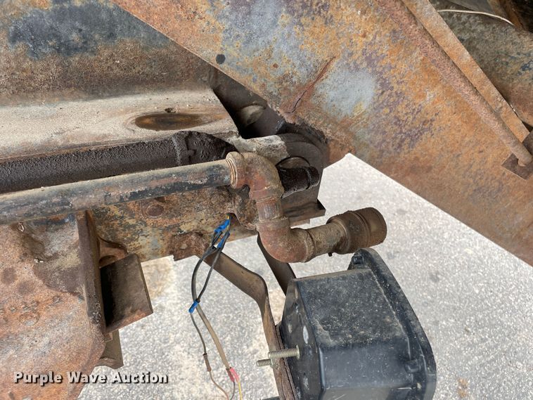 image for item DN4657 1970 Ford 600  grain truck