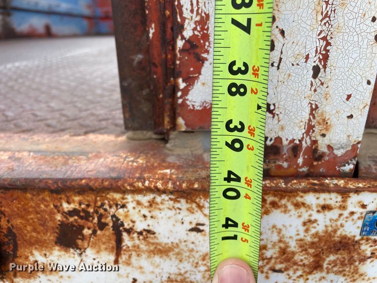 image for item DN4657 1970 Ford 600  grain truck