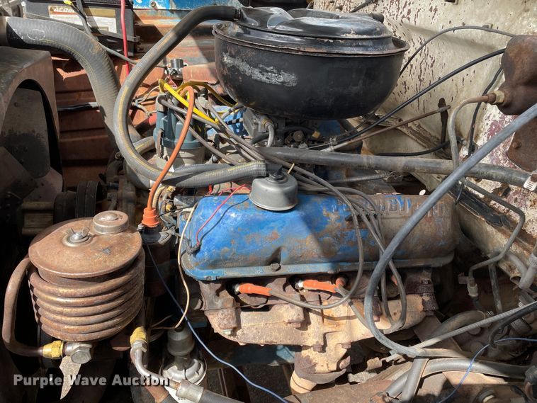 image for item DN4657 1970 Ford 600  grain truck