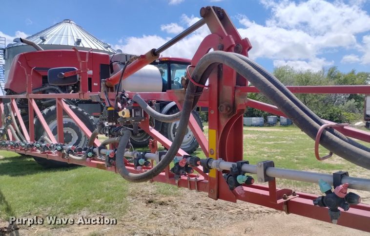 image for item DN6474 2012 Case Patriot 4430  sprayer