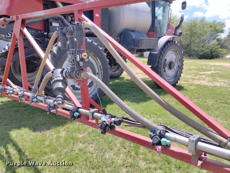 image for item DN6474 2012 Case Patriot 4430  sprayer