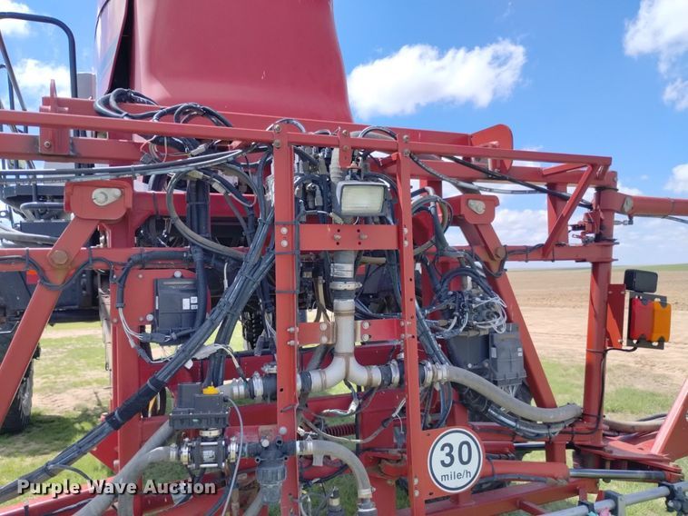 image for item DN6474 2012 Case Patriot 4430  sprayer