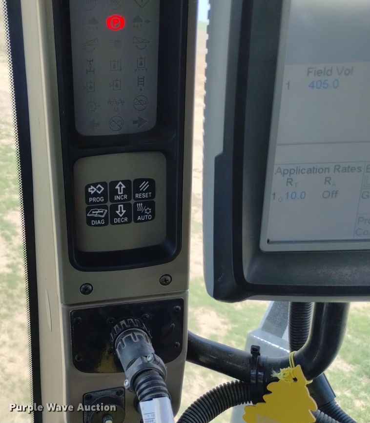 image for item DN6474 2012 Case Patriot 4430  sprayer