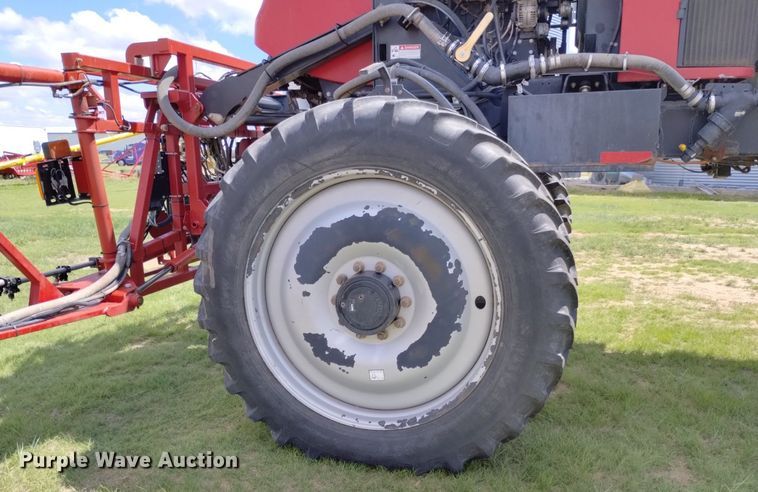 image for item DN6474 2012 Case Patriot 4430  sprayer