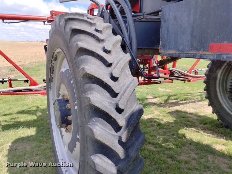 image for item DN6474 2012 Case Patriot 4430  sprayer