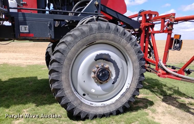 image for item DN6474 2012 Case Patriot 4430  sprayer