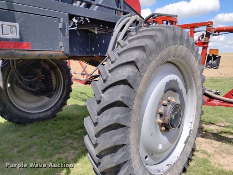 image for item DN6474 2012 Case Patriot 4430  sprayer