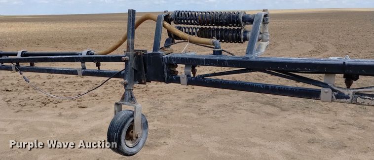 image for item DN6475 2013 Apache AS1220  sprayer