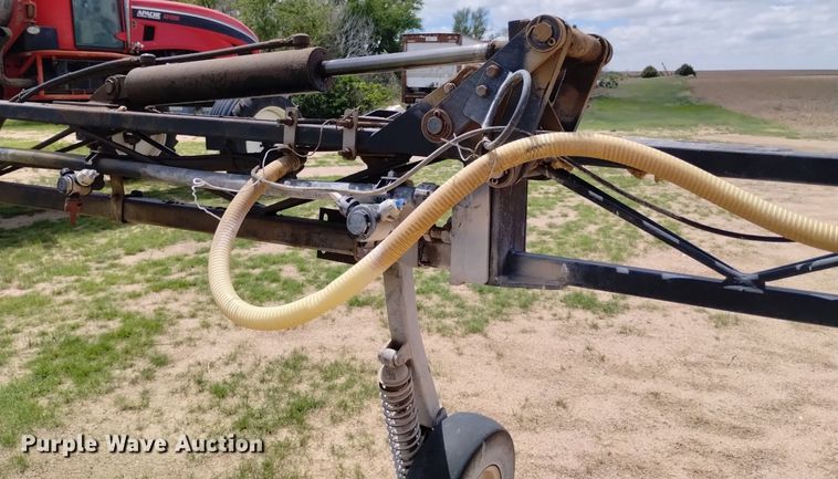 image for item DN6475 2013 Apache AS1220  sprayer