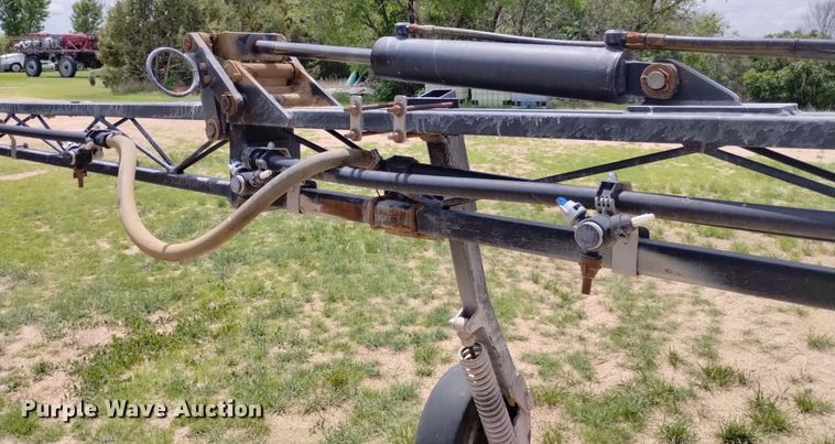 image for item DN6475 2013 Apache AS1220  sprayer