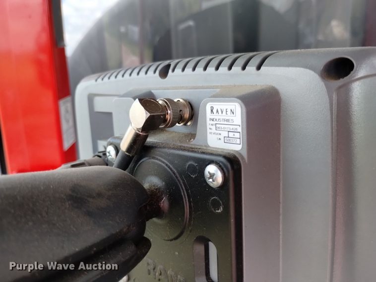 image for item DN6475 2013 Apache AS1220  sprayer