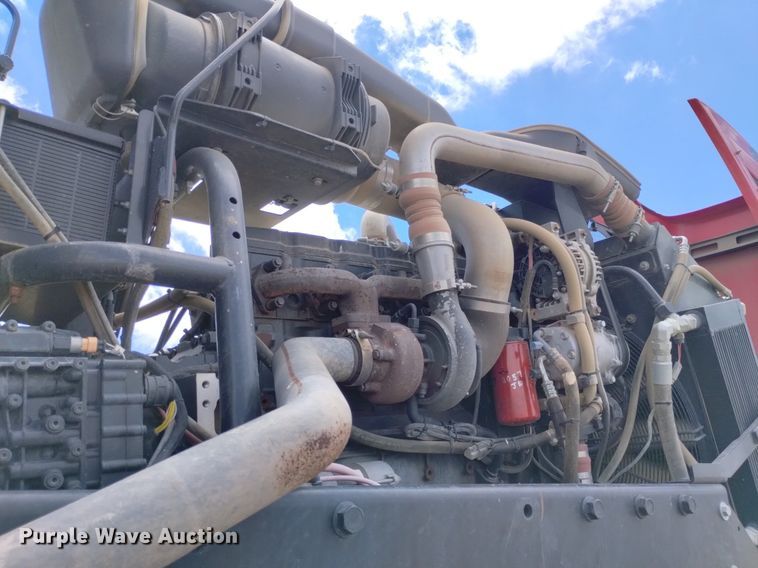 image for item DN6475 2013 Apache AS1220  sprayer