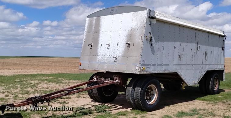image for item DN6476 1974 Shop built  pup grain trailer