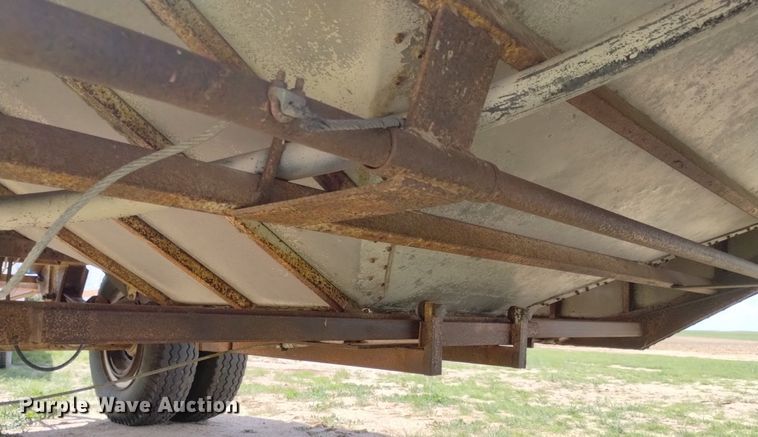 image for item DN6476 1974 Shop built  pup grain trailer