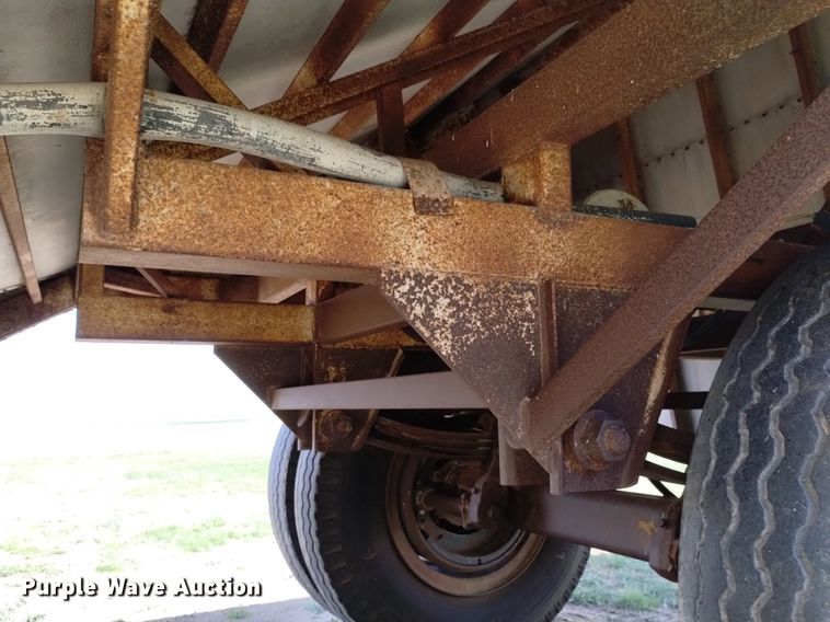 image for item DN6476 1974 Shop built  pup grain trailer