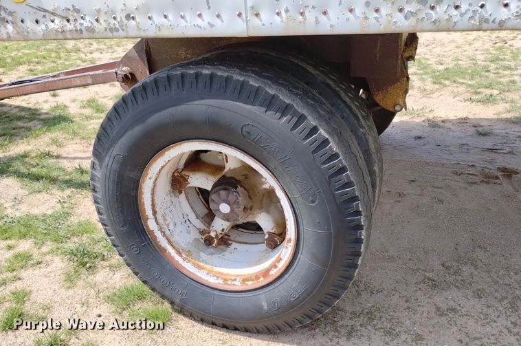 image for item DN6476 1974 Shop built  pup grain trailer
