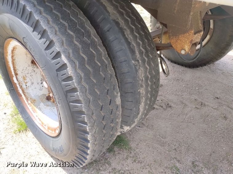 image for item DN6476 1974 Shop built  pup grain trailer