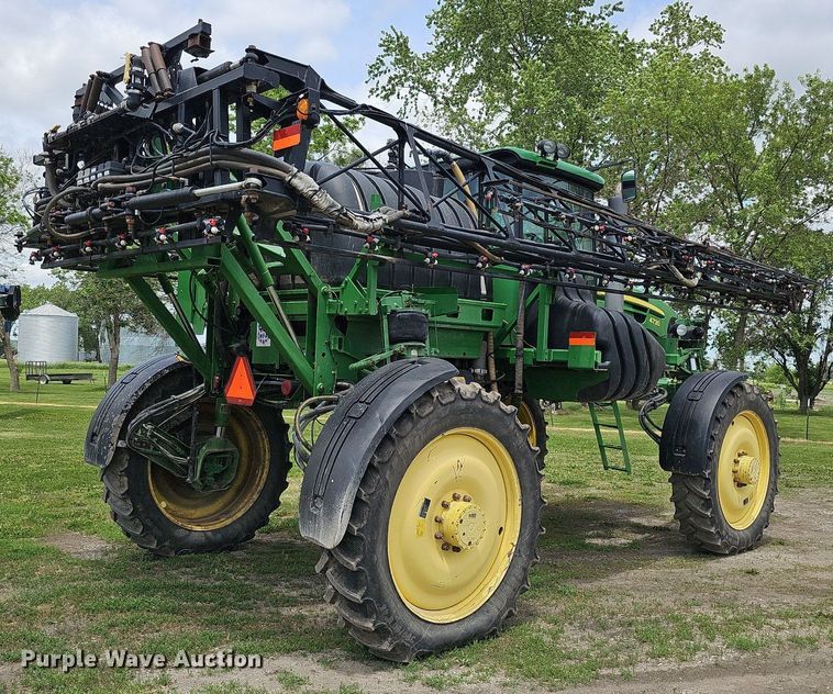 image for item DO2703 2012 John Deere 4730  sprayer