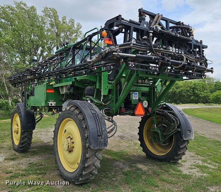 image for item DO2703 2012 John Deere 4730  sprayer