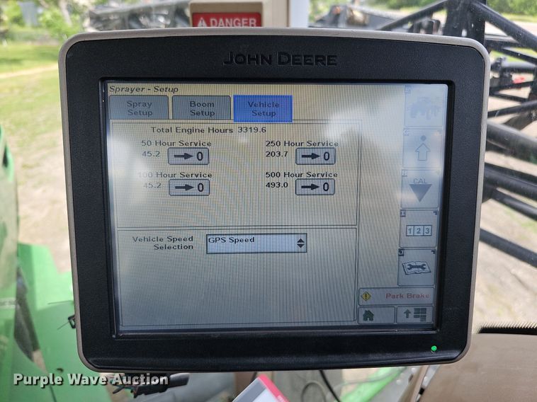 image for item DO2703 2012 John Deere 4730  sprayer